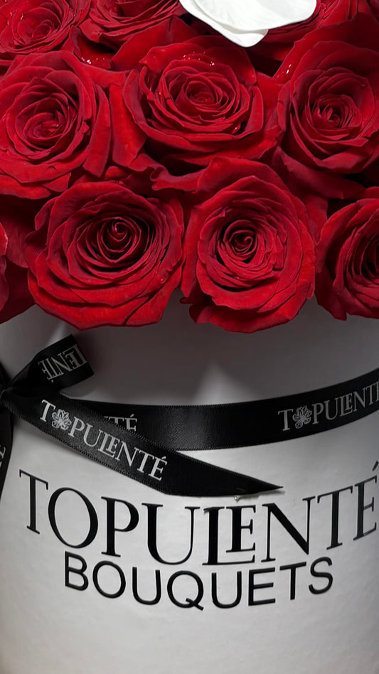 Topulenté Rose & Orchid Box Bouquet